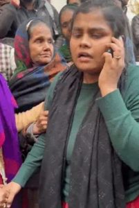 गोली से मृत महिला की बेटी व आरोपी की पत्नी चाँद बीबी
