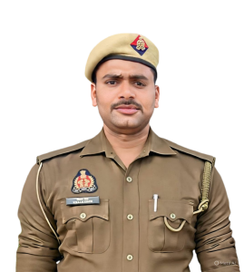 आरक्षी विक्रम सिंह (पुलिस लाइन, आजमगढ़)